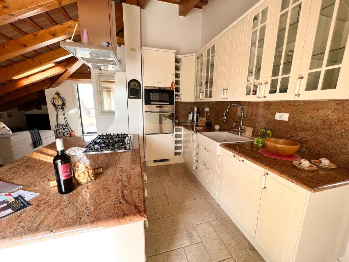 Erman House Mansarda Sulla Riviera Del Brenta Venezia Lejlighed Dolo Eksteriør billede
